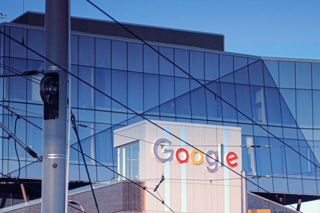 «Il y aura des milliers de licenciements» : Google annonce de nouvels licenciements, l’IA plus efficace «Il y aura des milliers de licenciements» : Google annonce de nouvels licenciements, l’IA plus efficace