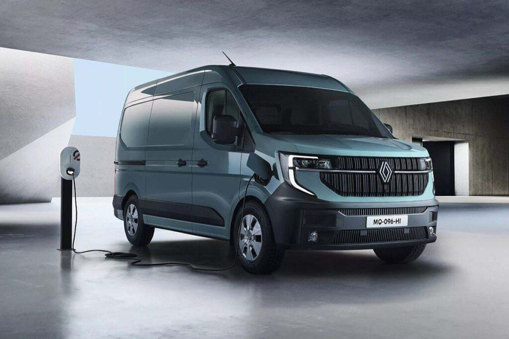 Autonomie plus que prévue : Renault frappe fort avec son nouveau fourgon électrique Master E-TECH Autonomie plus que prévue : Renault frappe fort avec son nouveau fourgon électrique Master E-TECH