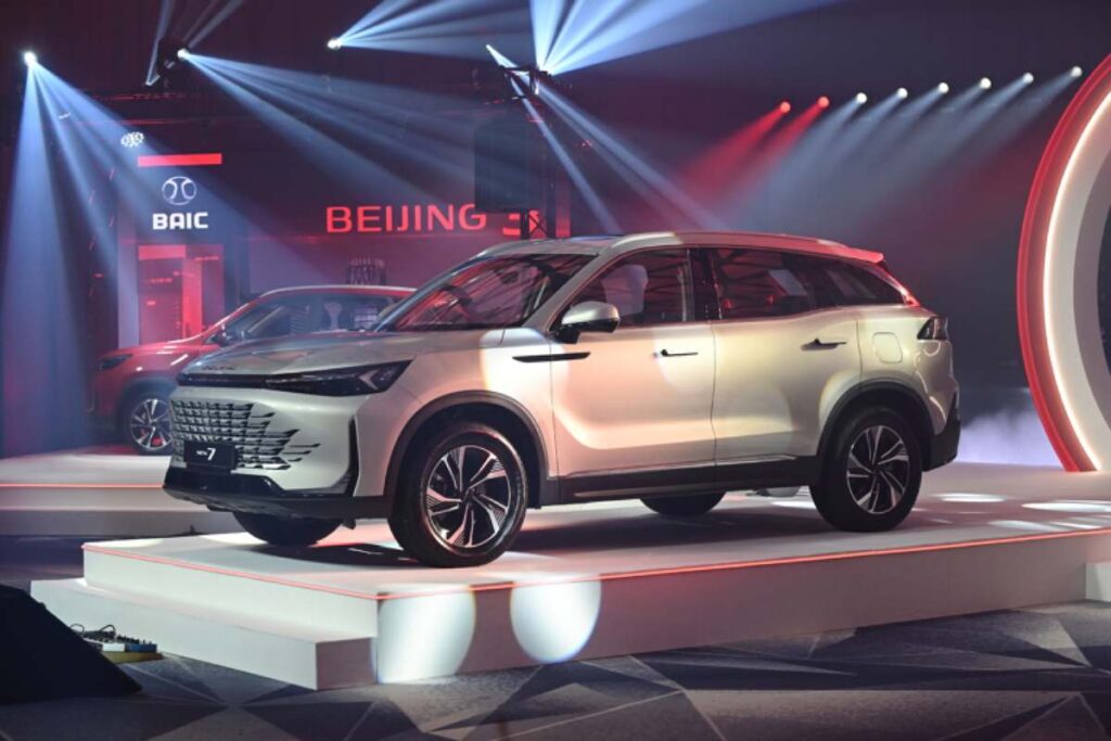 Pour produire plus de voitures électriques, ce gros bras de l’industrie se tourne vers la Chine Pour produire plus de voitures électriques, ce gros bras de l’industrie se tourne vers la Chine