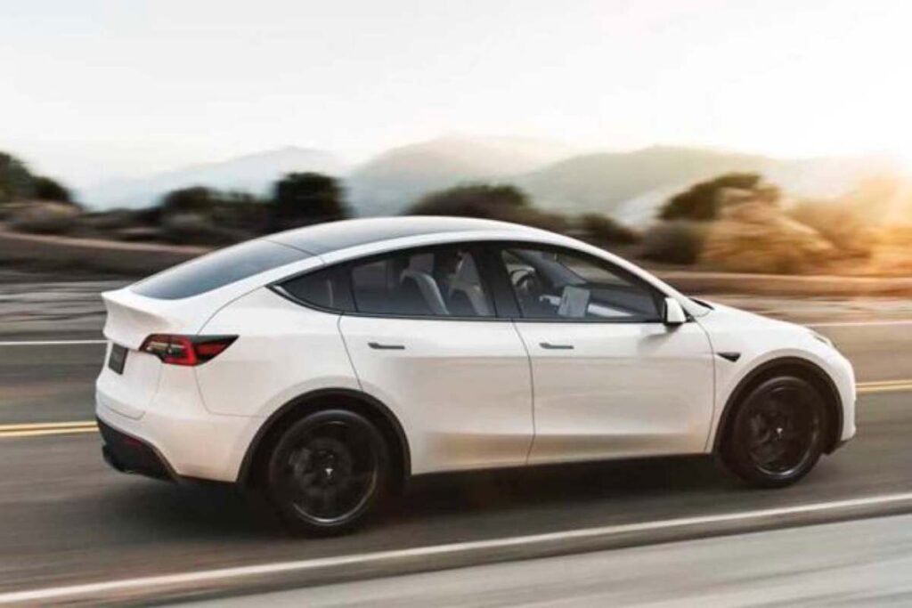 Tesla baisse à nouveau les prix de la Model Y aux États-Unis : profiter du Super Bowl sans dépenser un dollar ? Tesla baisse à nouveau les prix de la Model Y aux États-Unis : profiter du Super Bowl sans dépenser un dollar ?