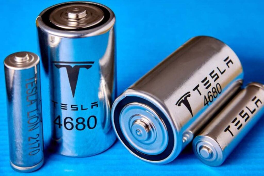LG devient le «salut» de Tesla avec ses nouvelles batteries cylindriques LG devient le «salut» de Tesla avec ses nouvelles batteries cylindriques