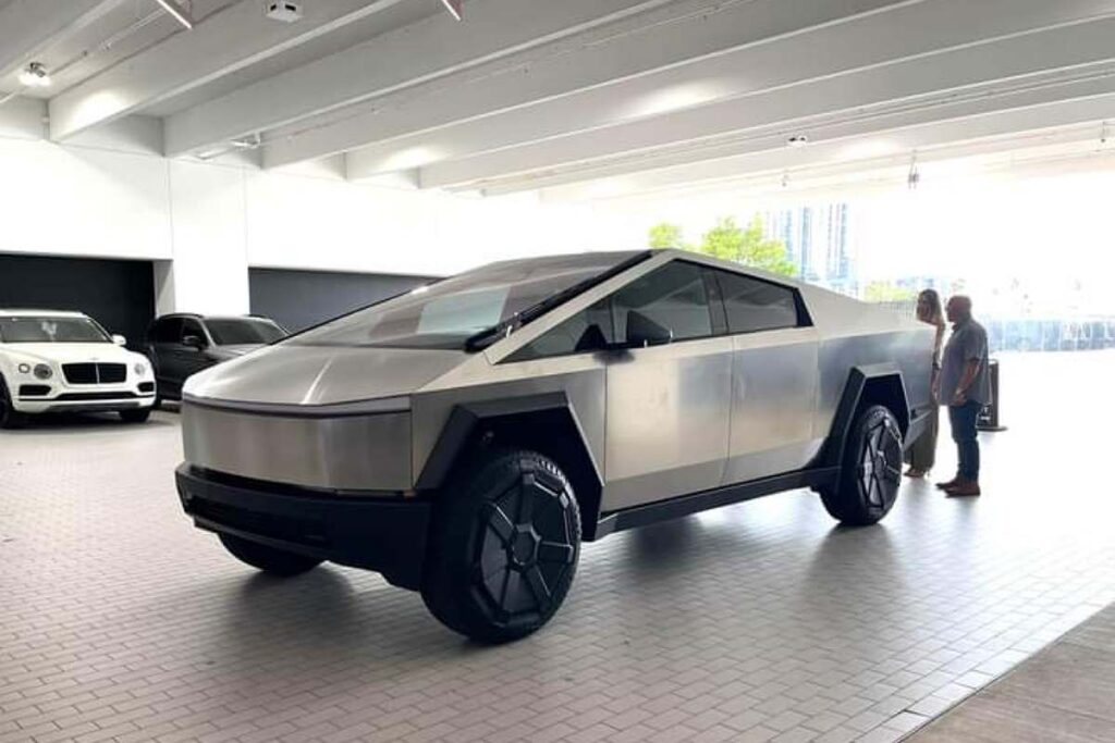 La carrosserie du Tesla Cybertruck peut-elle rouiller !? On vous dit tout ! La carrosserie du Tesla Cybertruck peut-elle rouiller !? On vous dit tout !