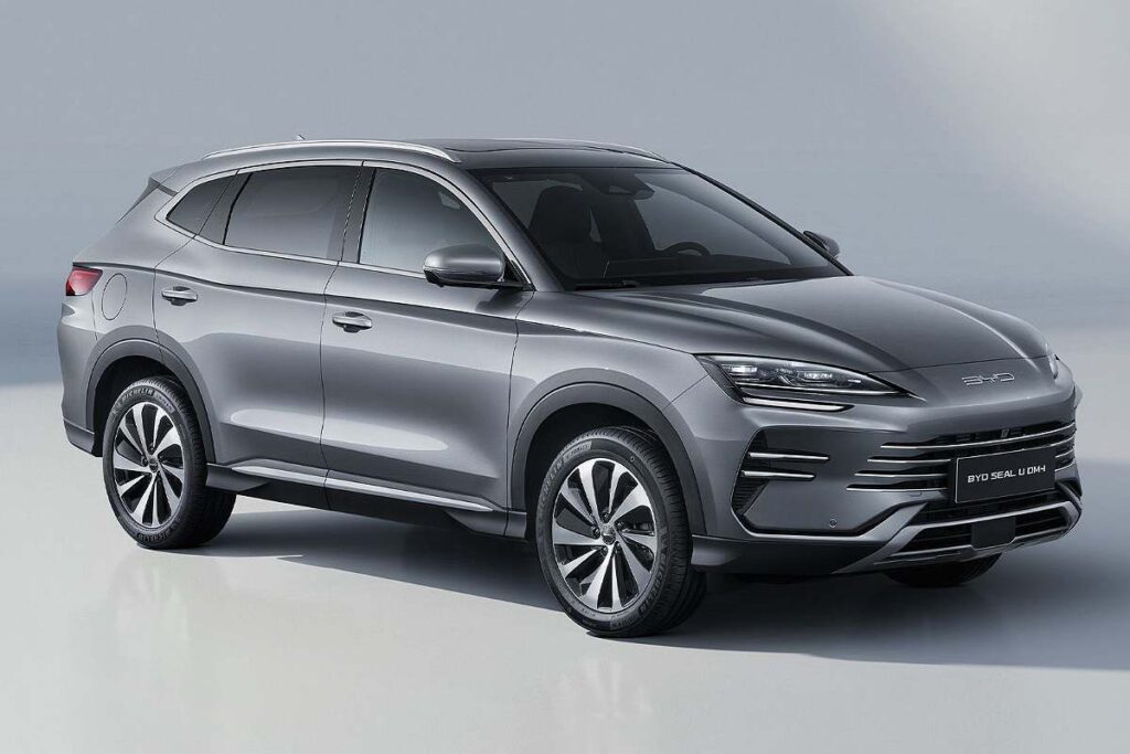 BYD présente son premier hybride rechargeable pour l’Europe : le Seal U DM-i, avec 70 km de portée électrique BYD présente son premier hybride rechargeable pour l’Europe : le Seal U DM-i, avec 70 km de portée électrique