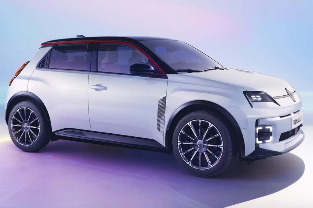 Oubliez tous ces gros noms : la nouvelle Renault 5 électrique a franchi déjà la barre des 50.000 commandes Oubliez tous ces gros noms : la nouvelle Renault 5 électrique a franchi déjà la barre des 50.000 commandes