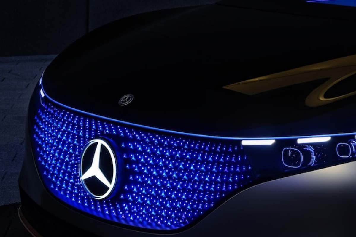 Pour Mercedes, faut pas se compliquer la vie : le constructeur abandonne les essais de voitures électriques à prolongateur d’autonomie Pour Mercedes, faut pas se compliquer la vie : le constructeur abandonne les essais de voitures électriques à prolongateur d’autonomie