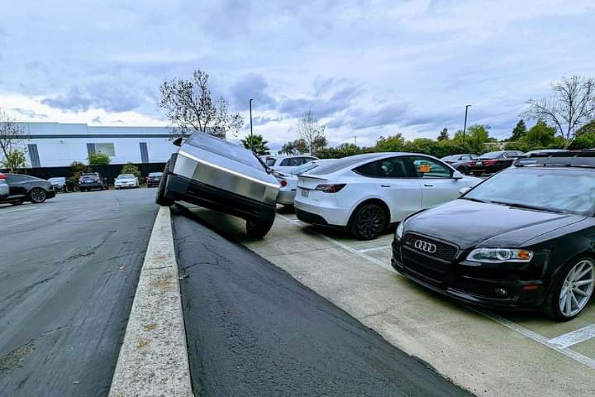 L’accélérateur du Cybertruck se coince et propulse son propriétaire : Tesla réagit L’accélérateur du Cybertruck se coince et propulse son propriétaire : Tesla réagit