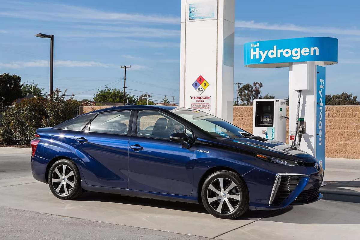Échec retentissant pour la marque : la voiture à hydrogène de Toyota devient un cauchemar pour les propriétaires Échec retentissant pour la marque : la voiture à hydrogène de Toyota devient un cauchemar pour les propriétaires